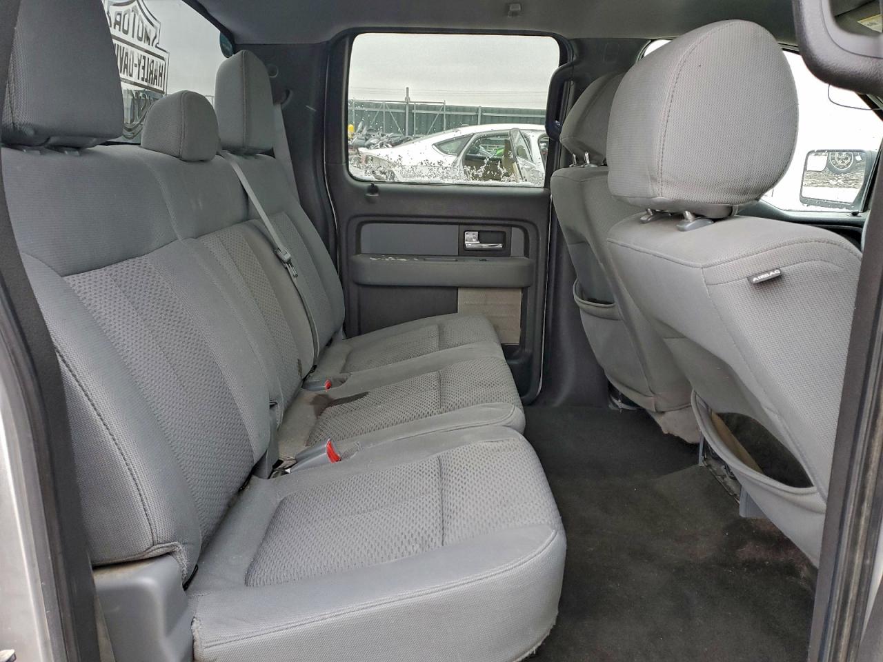 Ford F-150 Supercrew Image 2