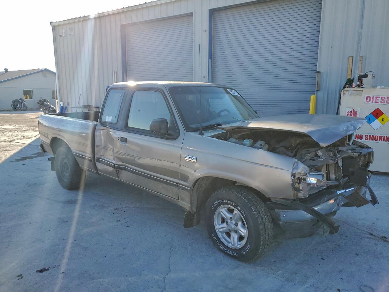 Mazda B Series Cab Plus Image 2