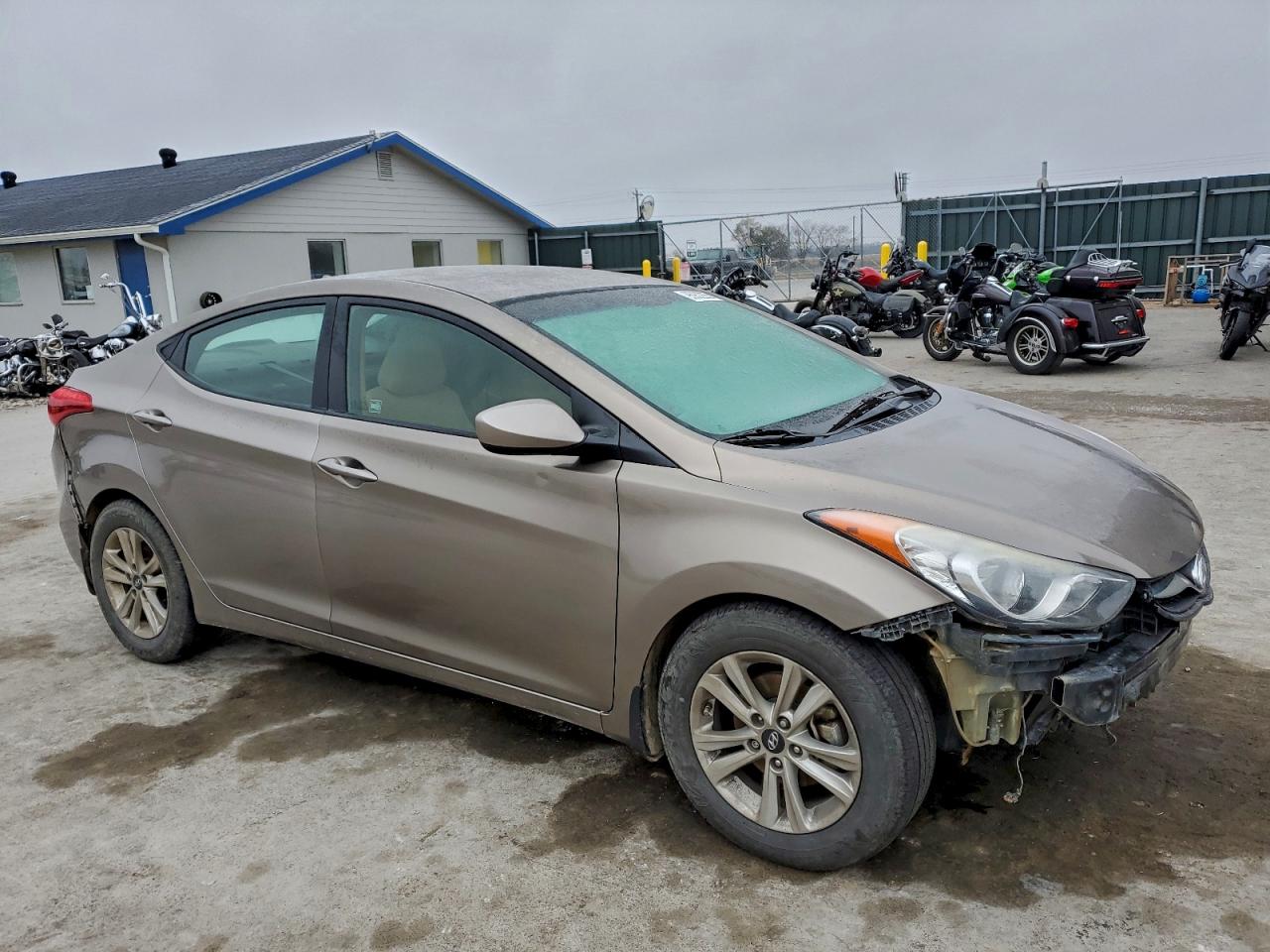 Hyundai ELANTRA Gls Image 5