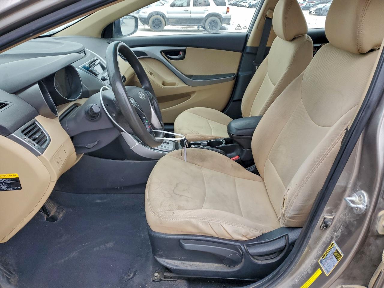 Hyundai ELANTRA Gls Image 2