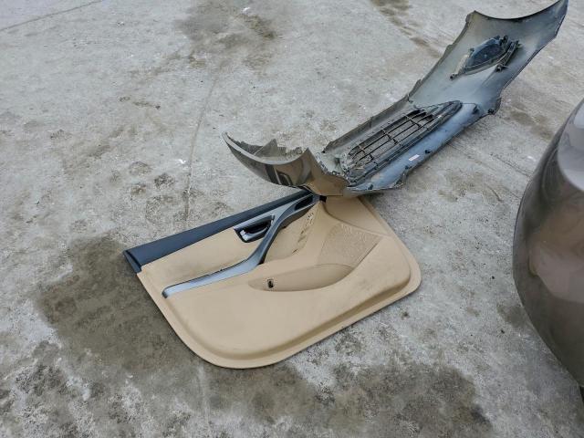 Hyundai ELANTRA Gls Image 8