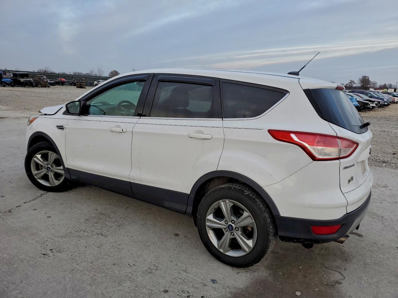 Ford Escape Se Image 4