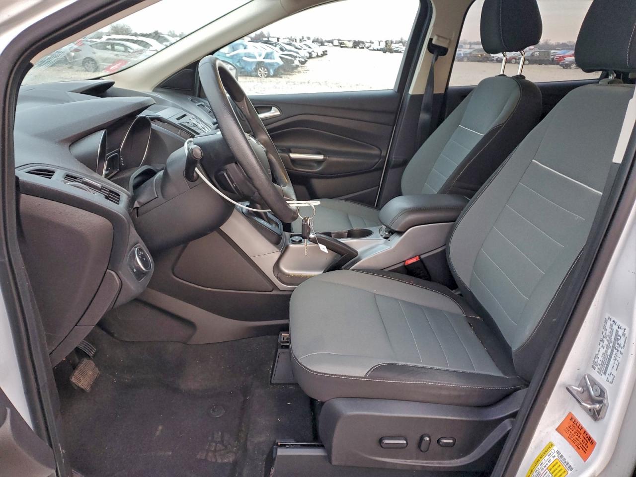 Ford Escape Se Image 6