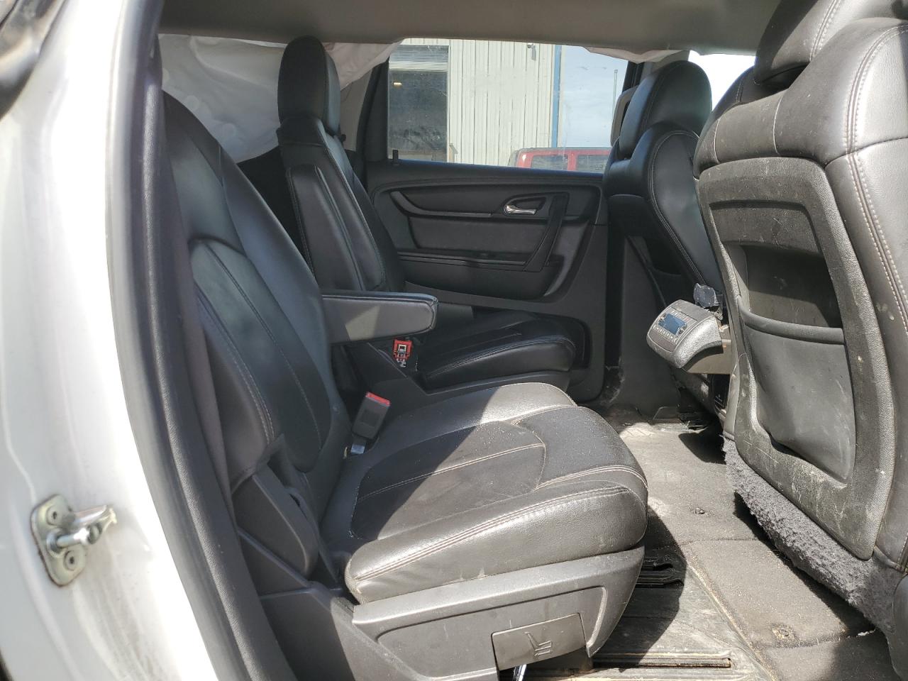 Chevrolet Traverse Lt Image 11