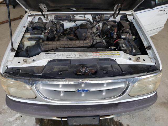 Ford Explorer Image 13