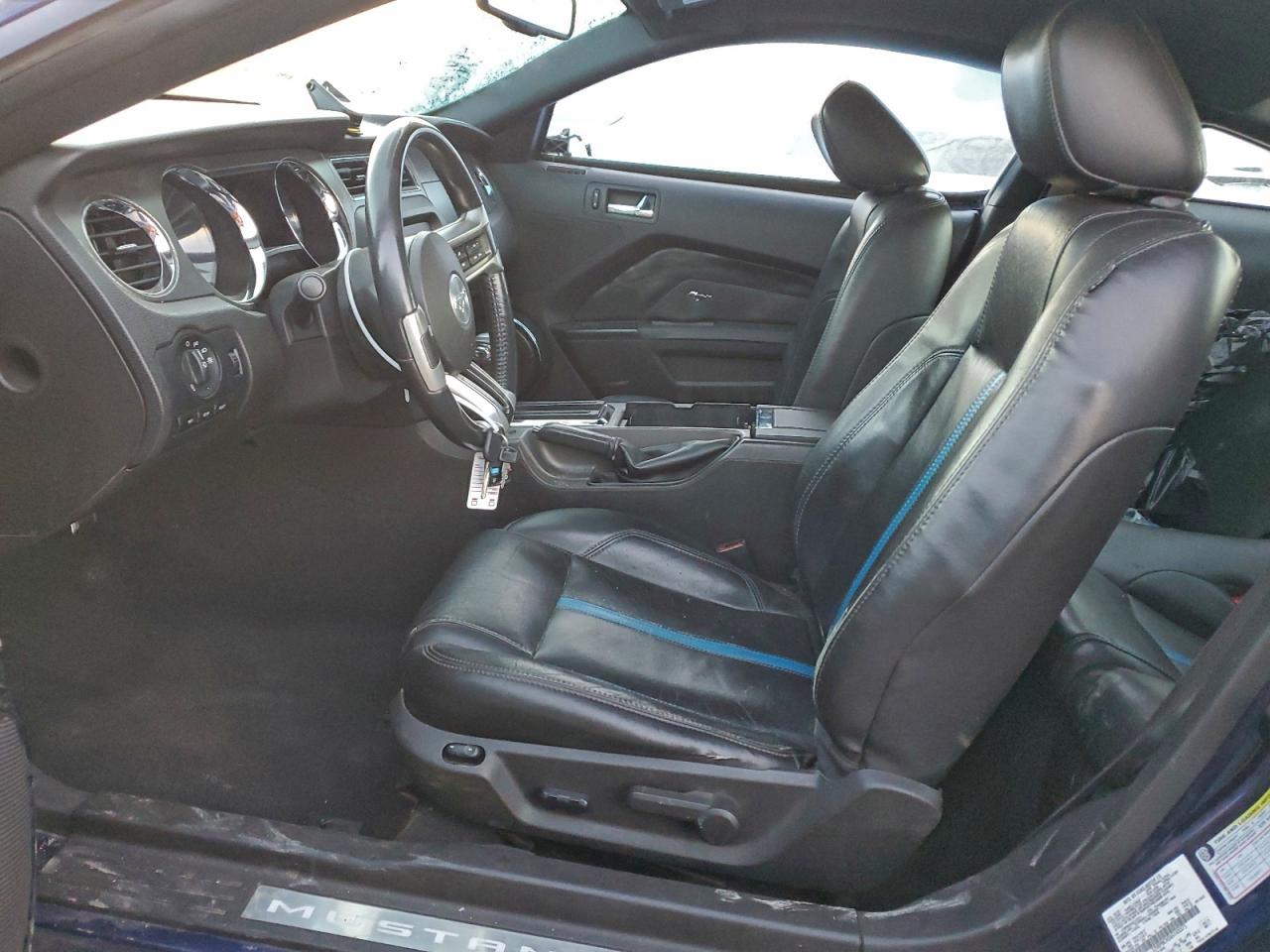 Ford Mustang Gt Image 2