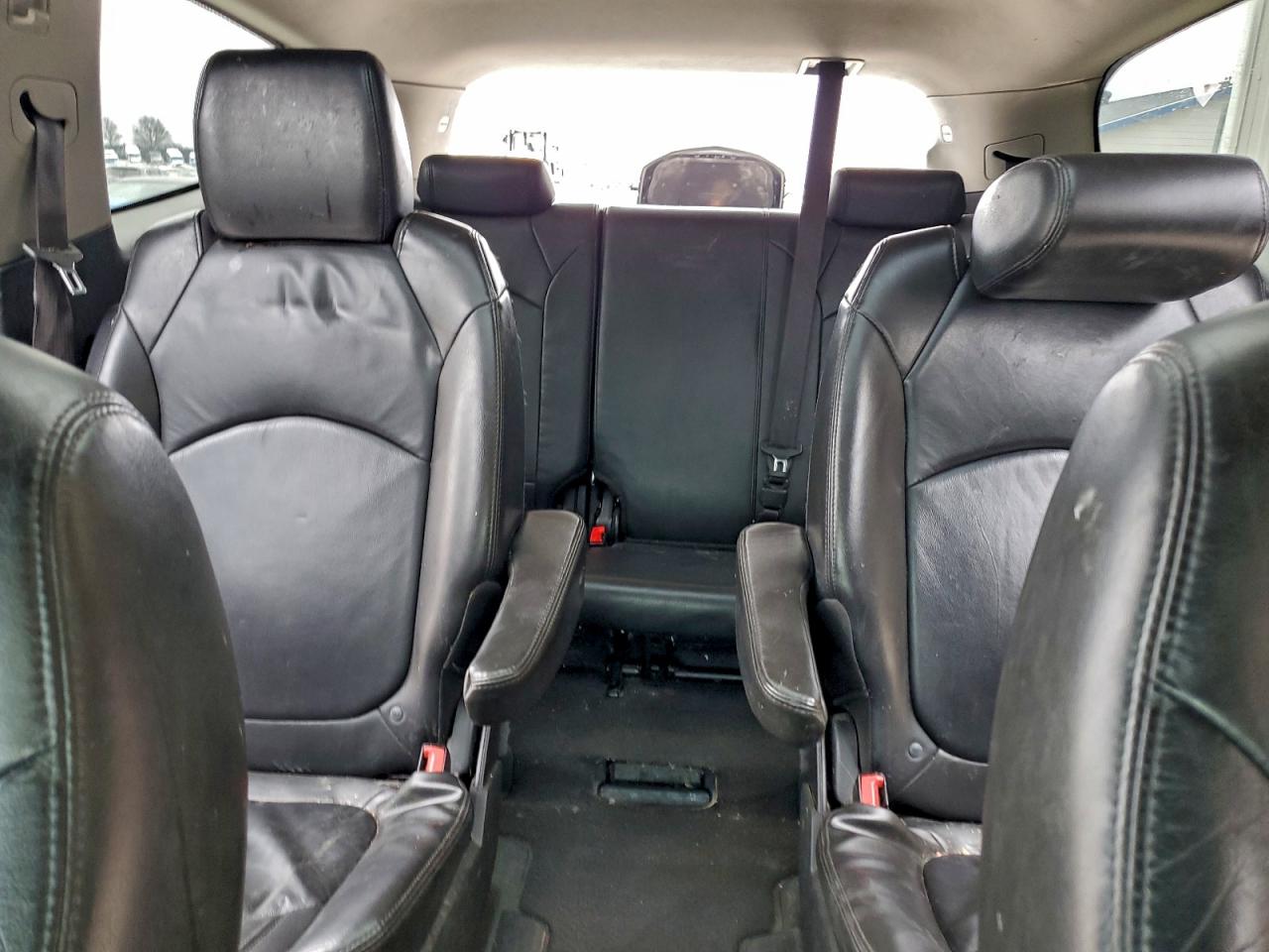 Chevrolet Traverse Lt Image 7