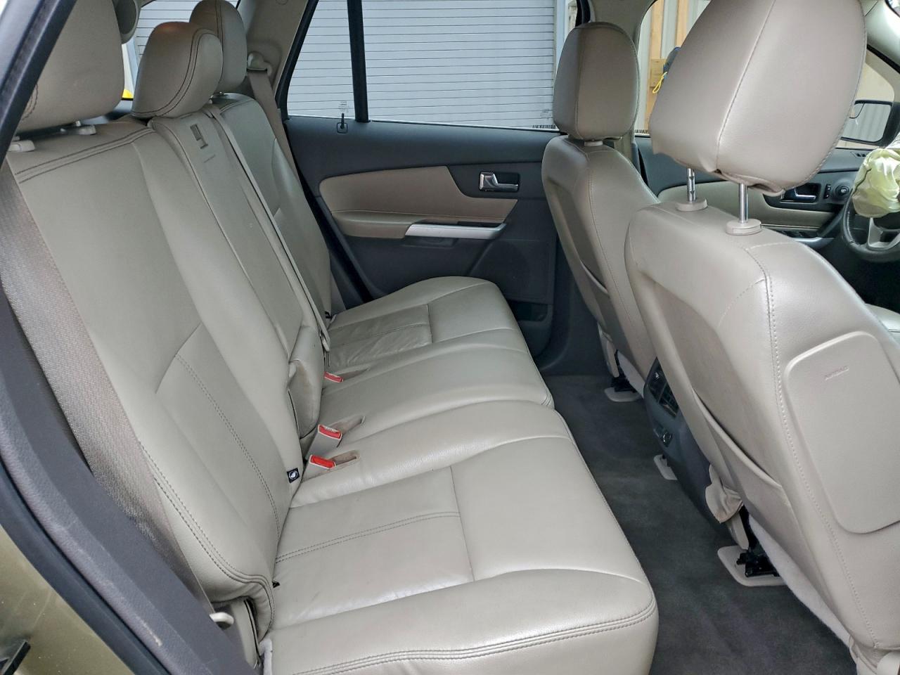 Ford Edge Limited Image 8