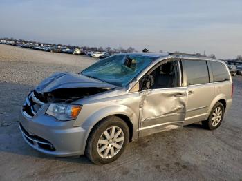  Salvage Chrysler Minivan