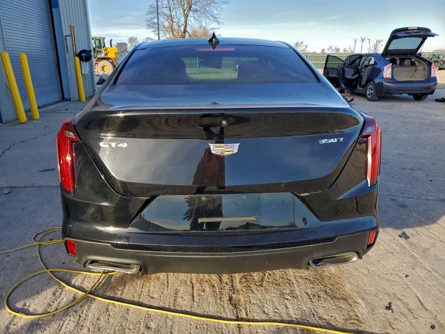 Cadillac CT4 Luxury Image 10