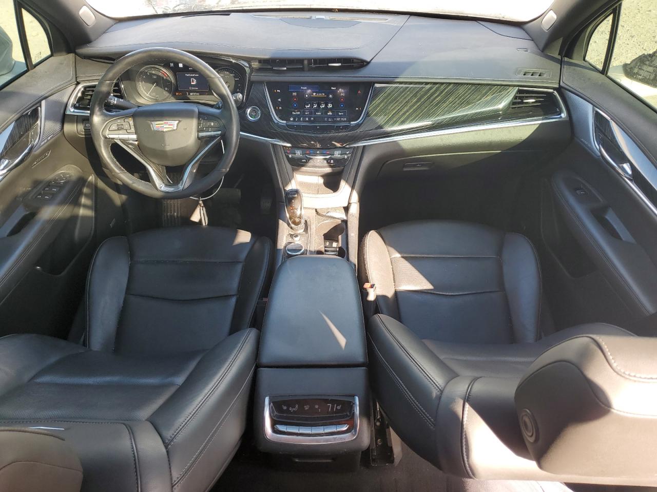 Cadillac XT6 Premium Luxury Image 13