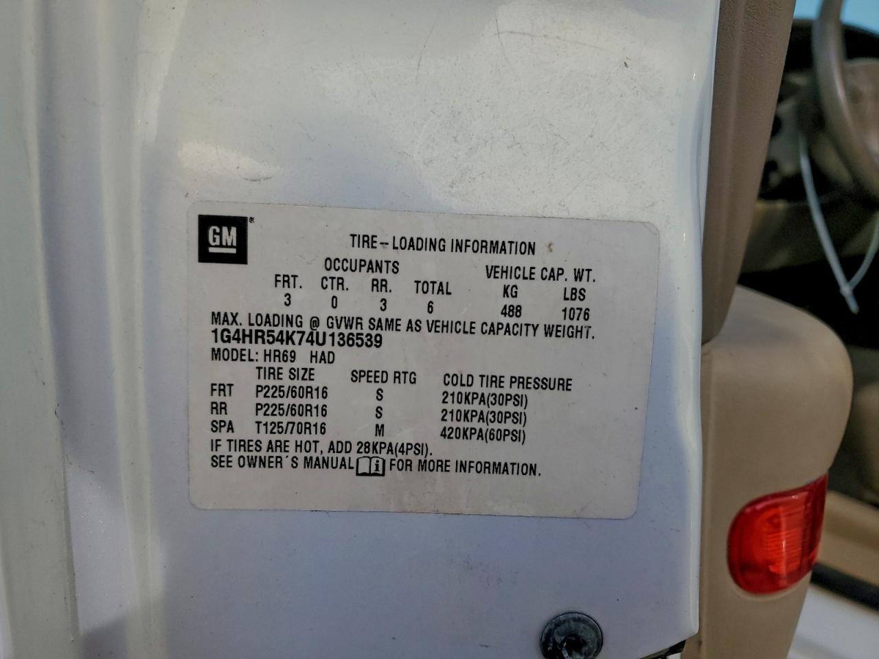 Buick LeSabre Limited Image 8