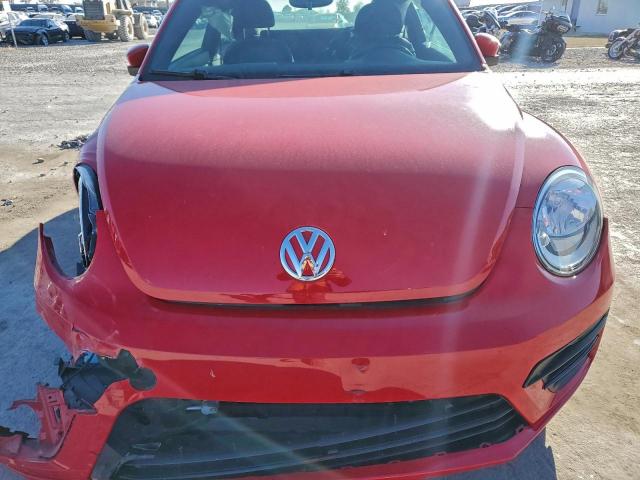 Volkswagen Beetle S Image 11