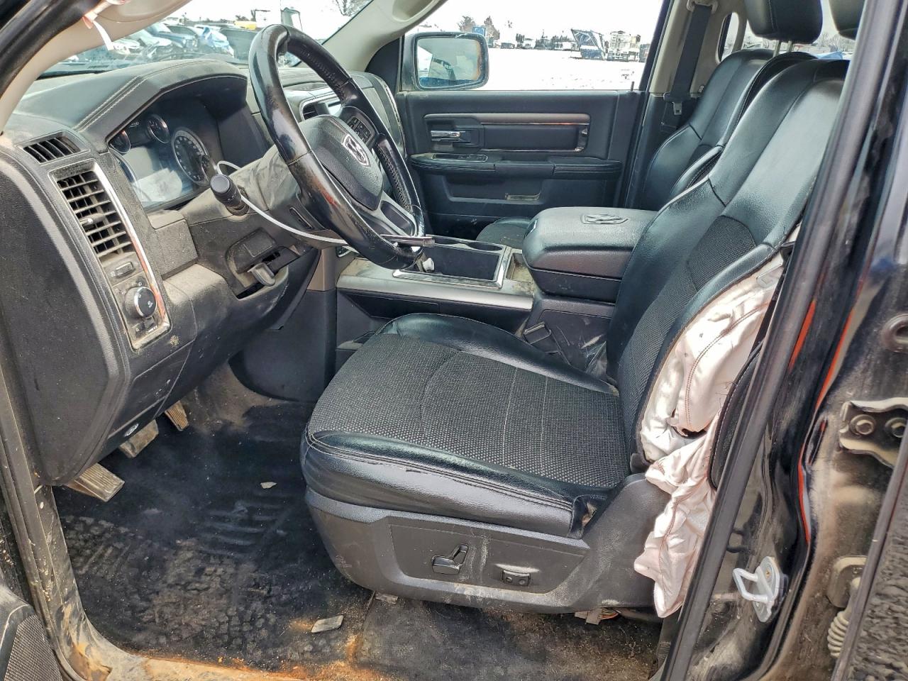 Ram 1500 Sport Image 3