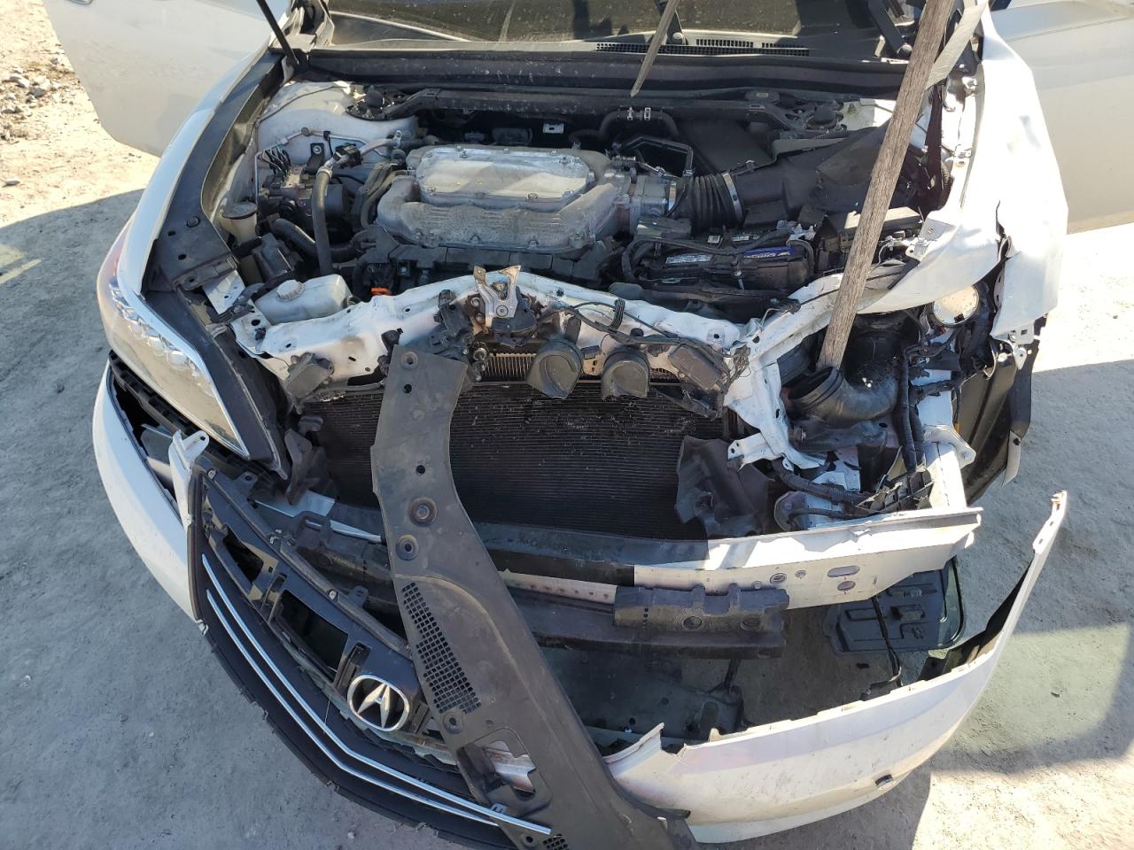 Acura RLX Advance Image 3