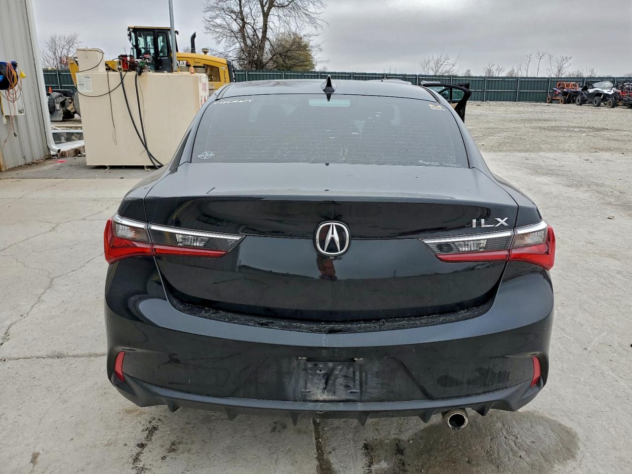 Acura ILX Image 8