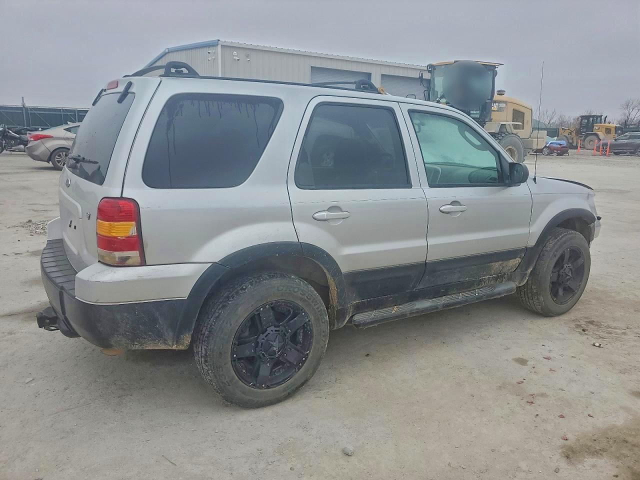 Ford Escape Limited Image 11