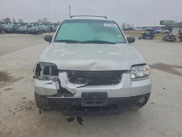 Ford Escape Limited Image 9