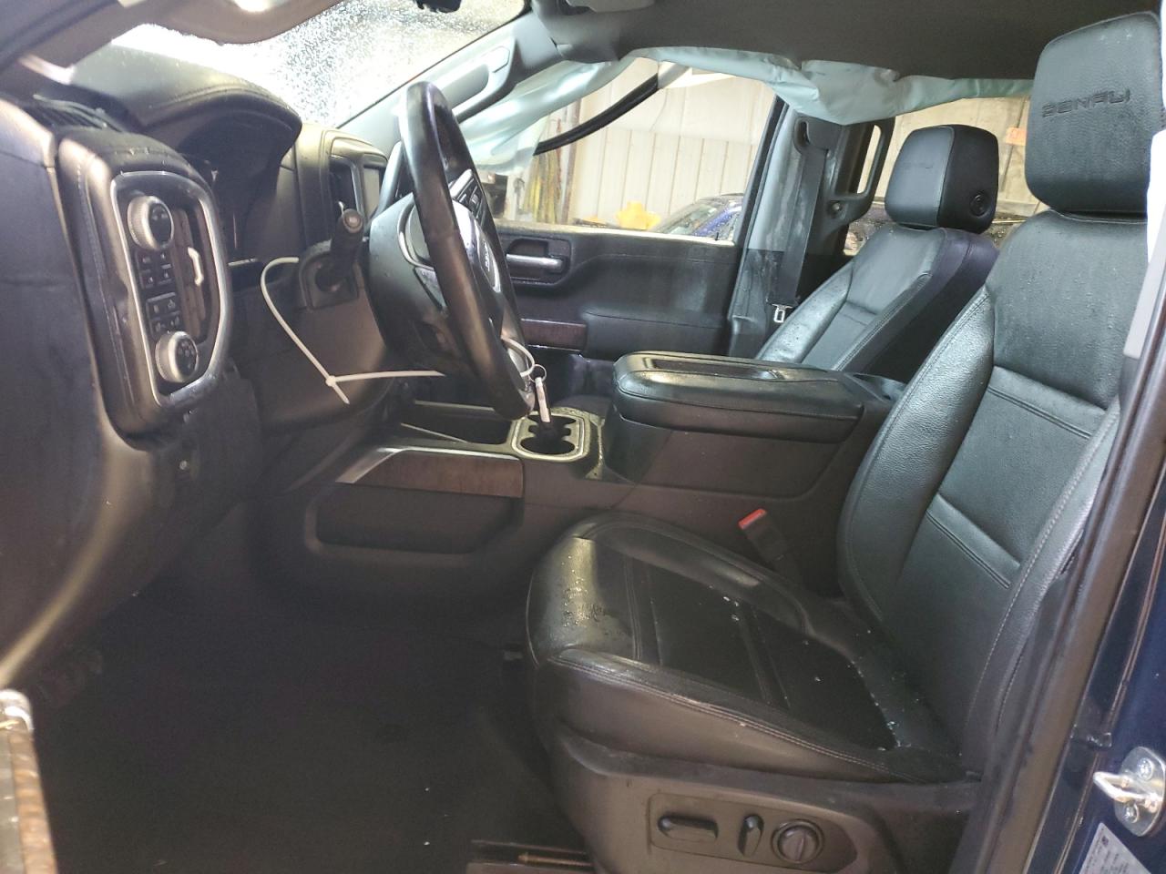 GMC Sierra K2500 Denali Image 10