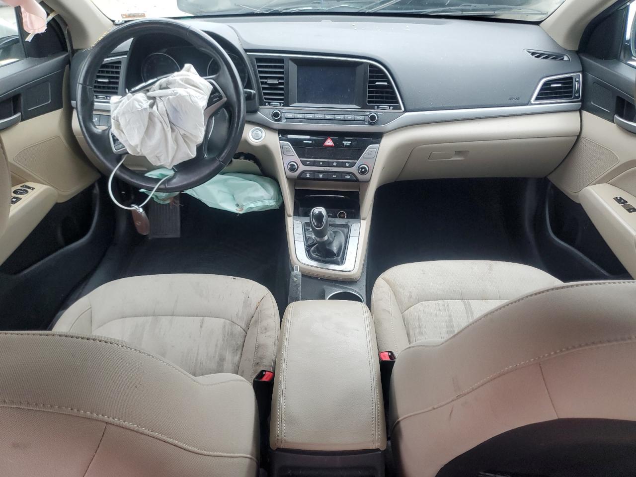 Hyundai ELANTRA Se Image 11