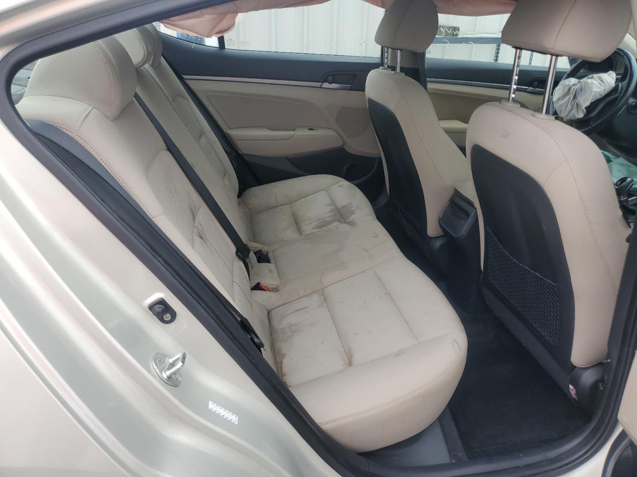 Hyundai ELANTRA Se Image 9