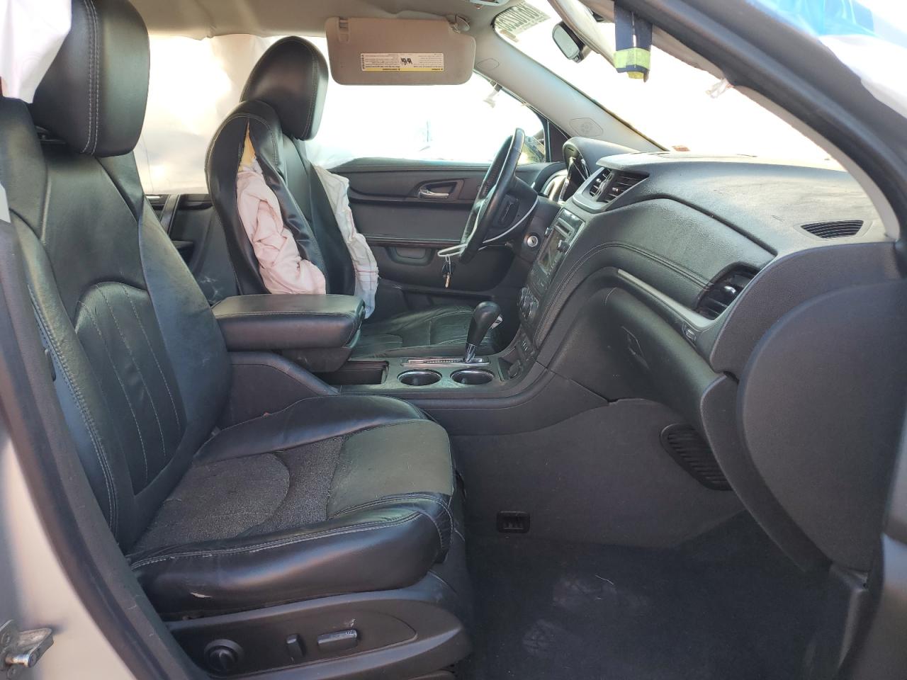 Chevrolet Traverse Ltz Image 7