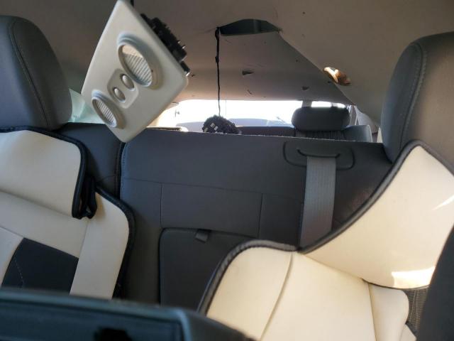 Chevrolet Traverse Ls Image 8