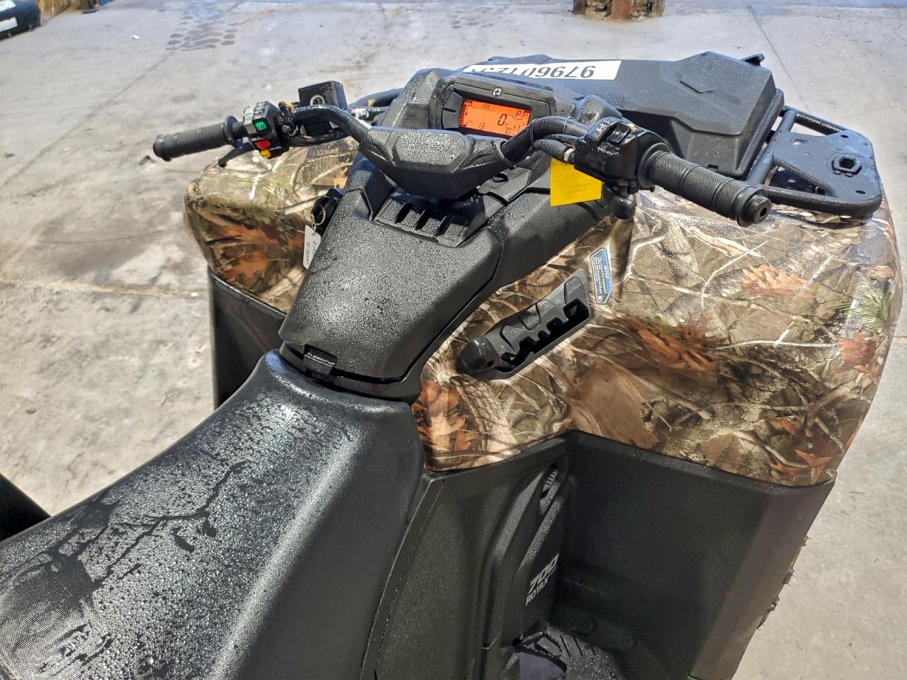 Can Outlander 700 Image 2