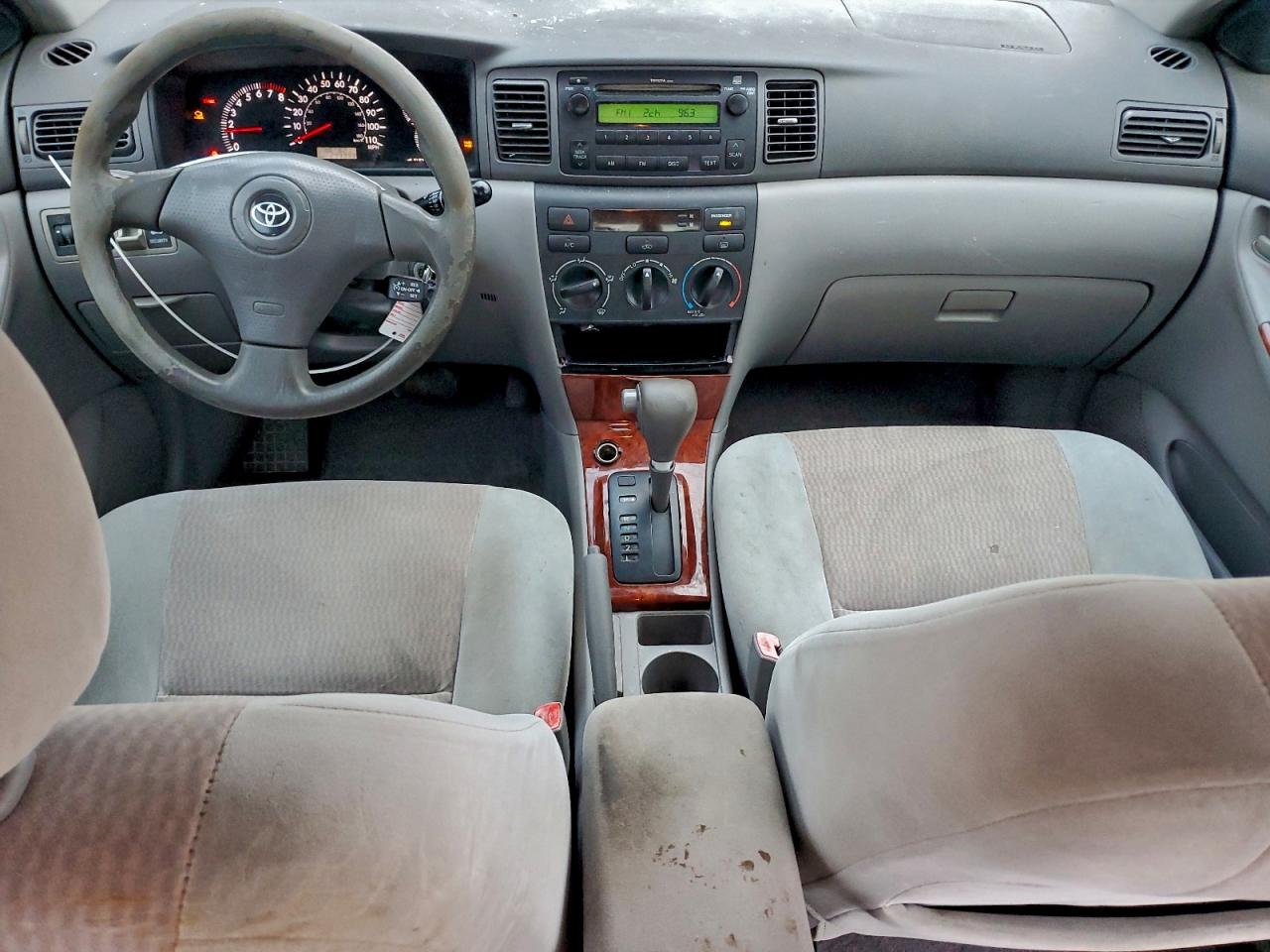 Toyota Corolla Ce Image 9