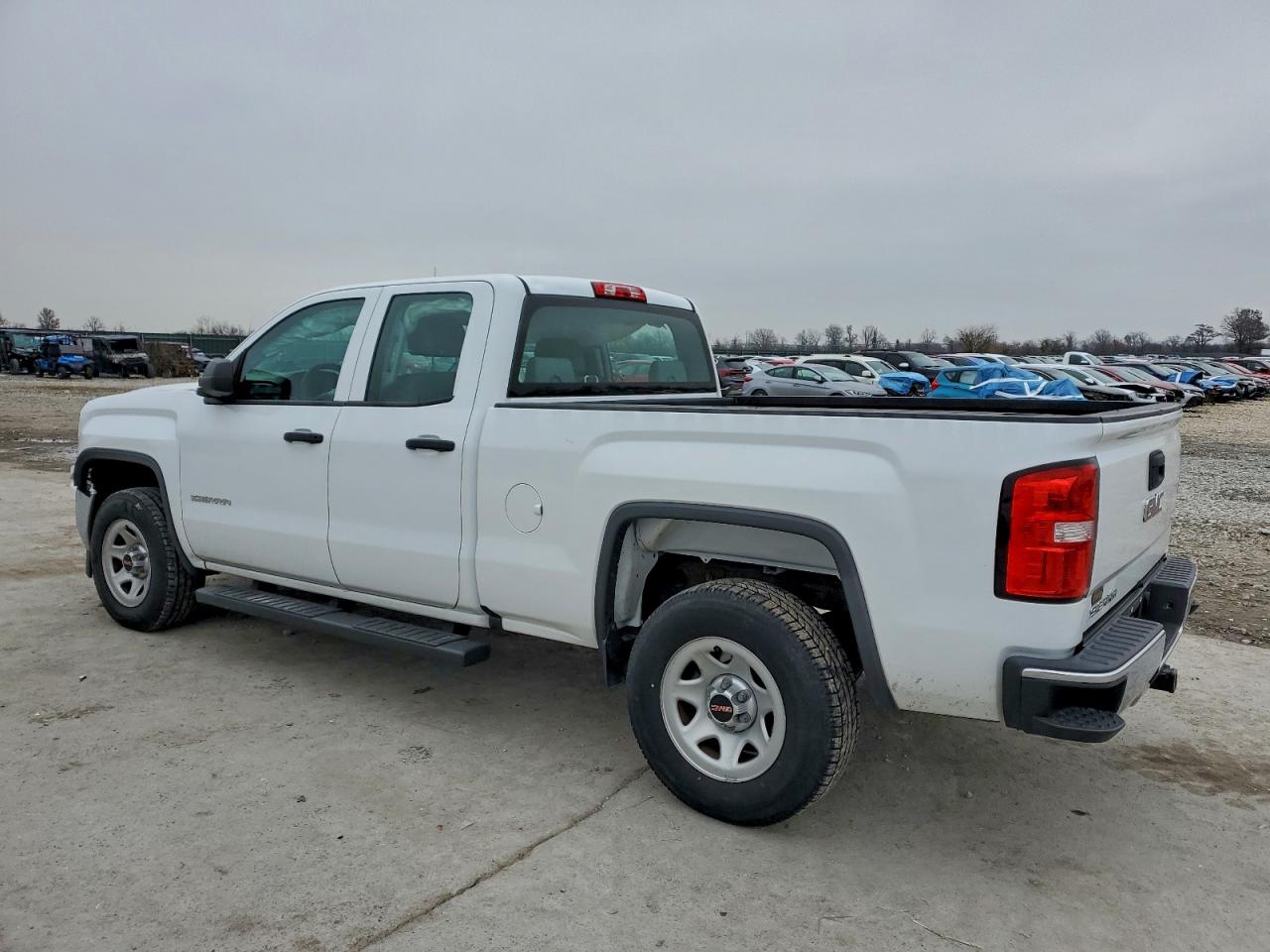 GMC Sierra C1500 Image 2