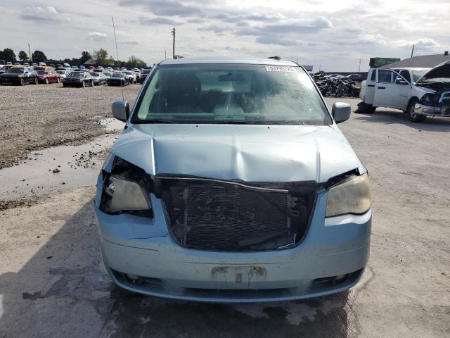 Chrysler Minivan Touring Image 4