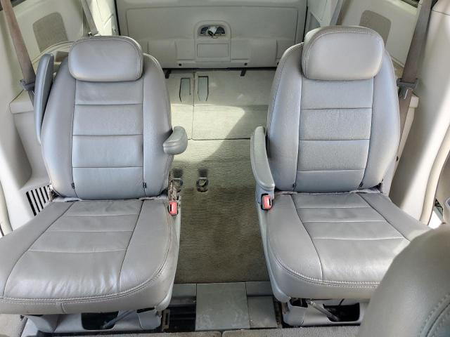 Chrysler Minivan Touring Image 6