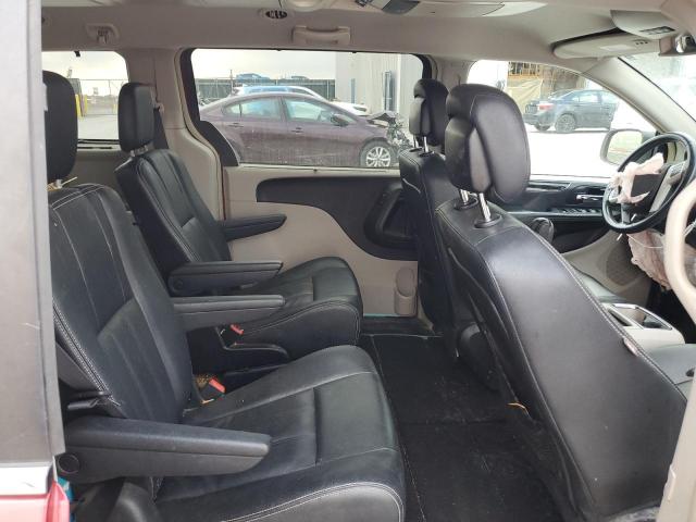 Chrysler Minivan Touring Image 9