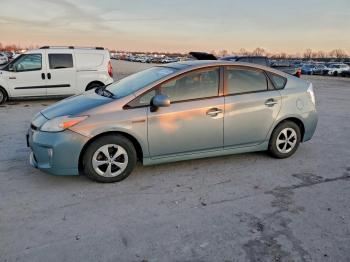  Salvage Toyota Prius