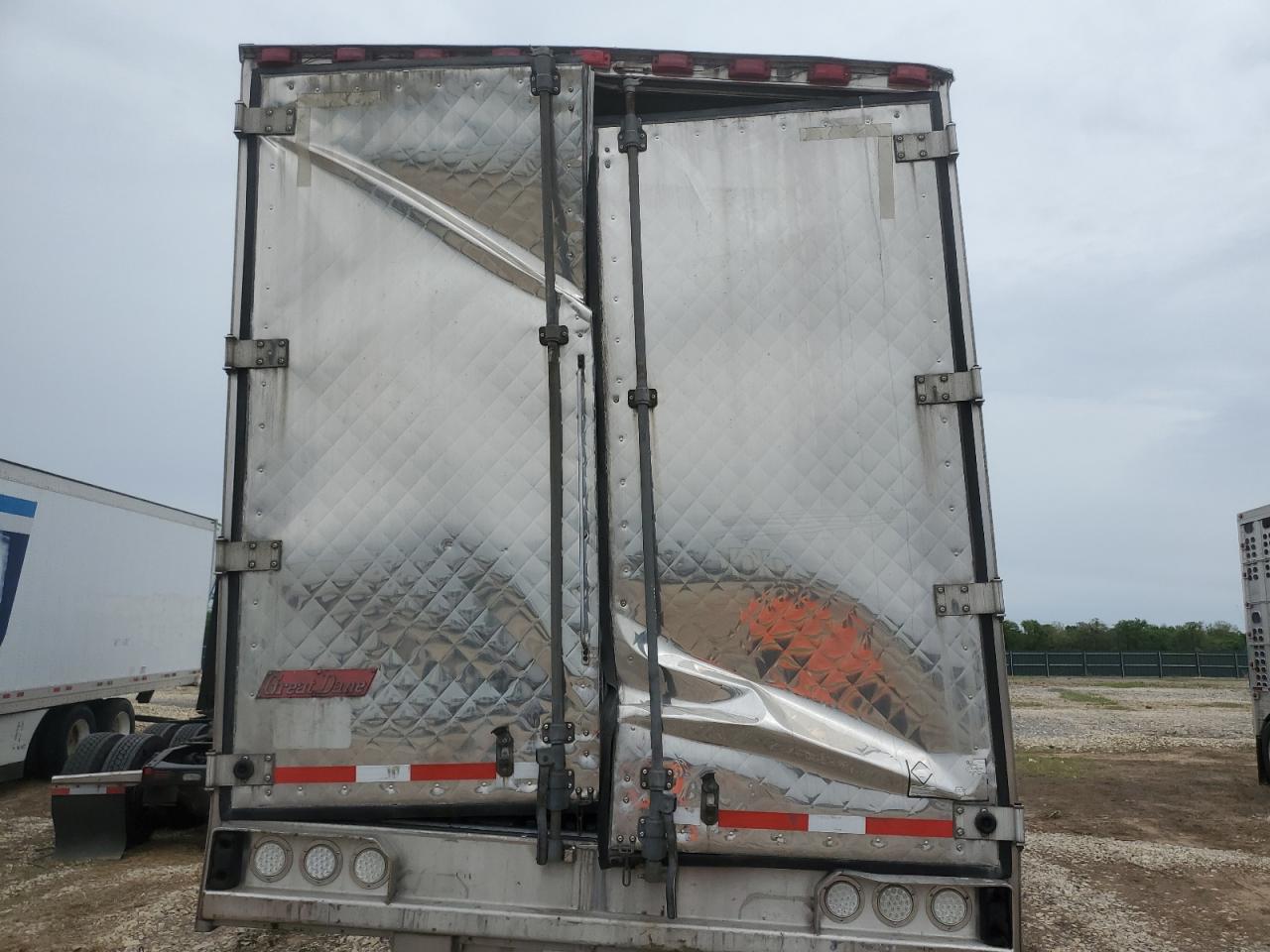 Great Dane Trailer Image 2