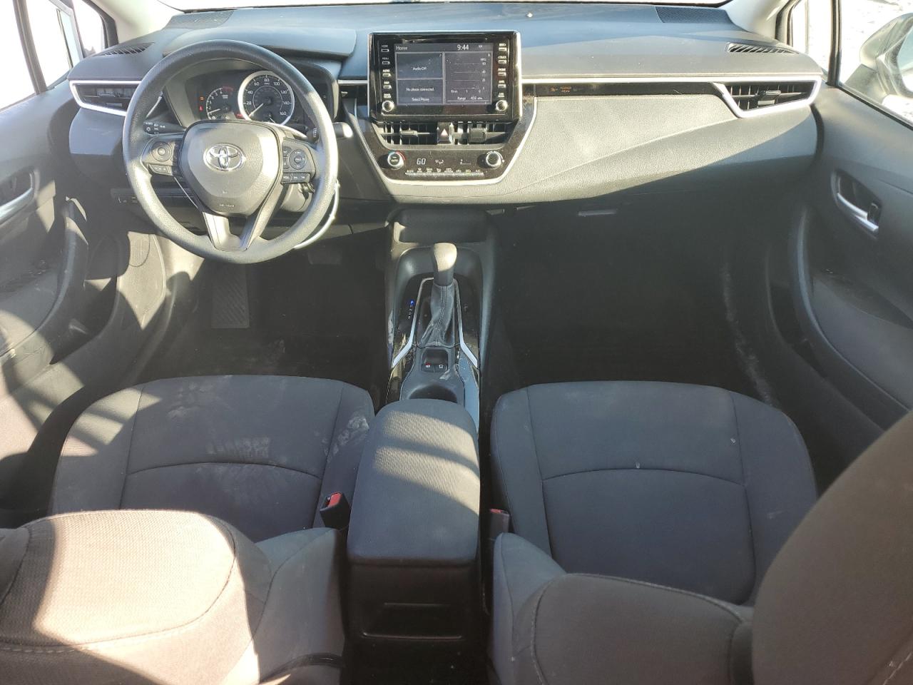 Toyota Corolla Le Image 12