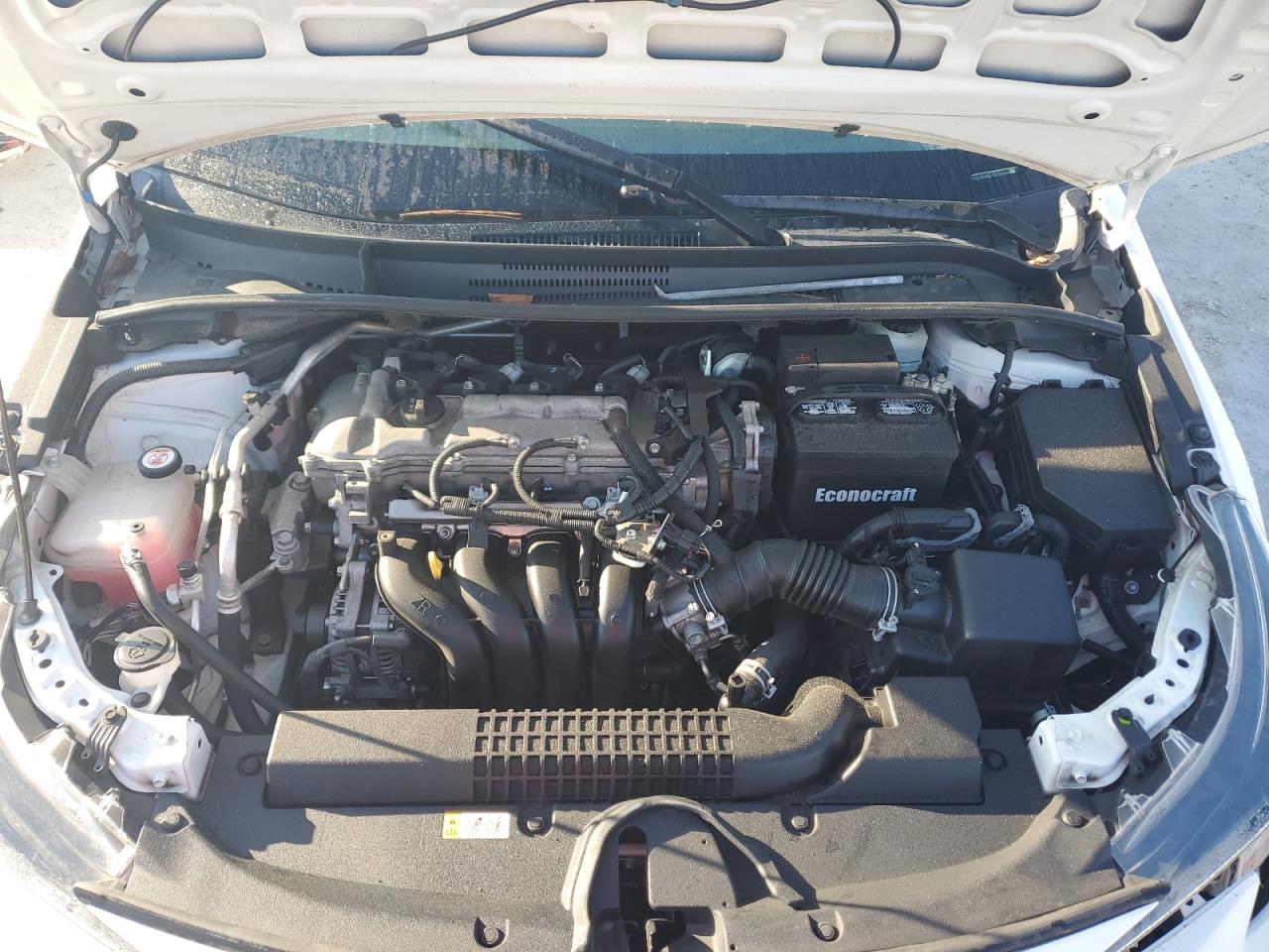 Toyota Corolla Le Image 10