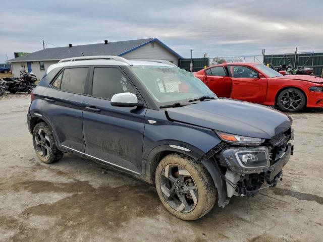 Hyundai VENUE Sel Image 4