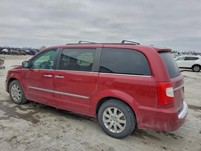Chrysler Minivan Touring Image 2