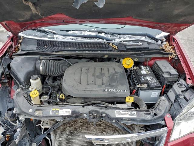 Chrysler Minivan Touring Image 9