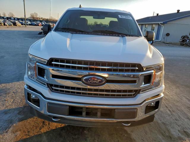 Ford F-150 Supercrew Image 7