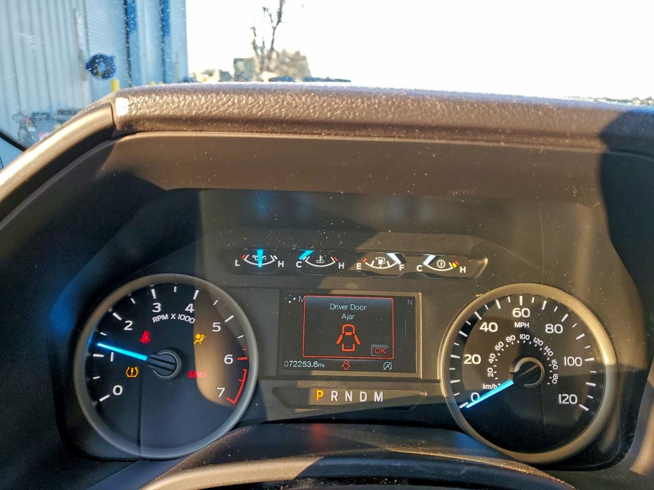 Ford F-150 Supercrew Image 9