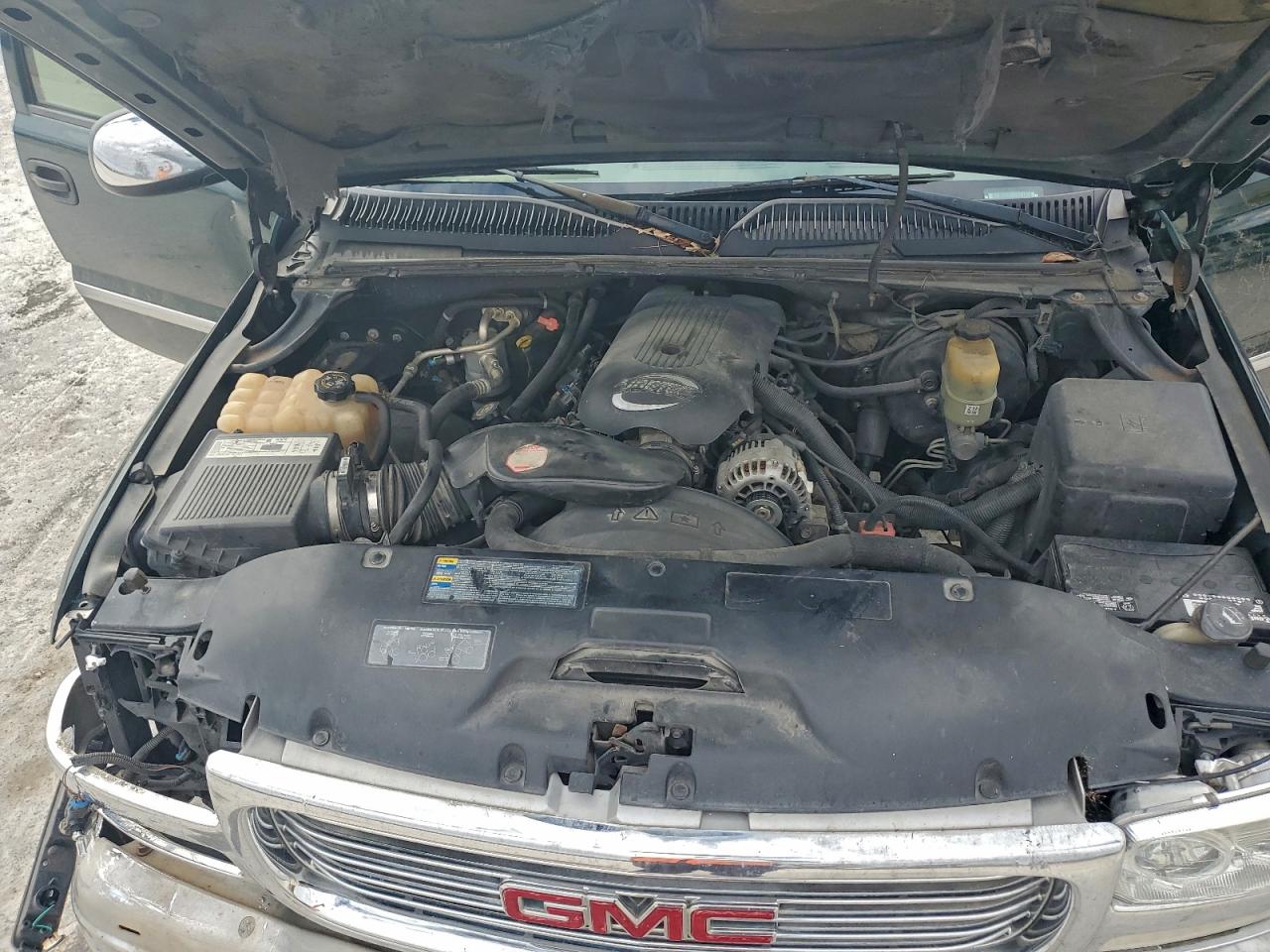 GMC Sierra C1500 Image 11