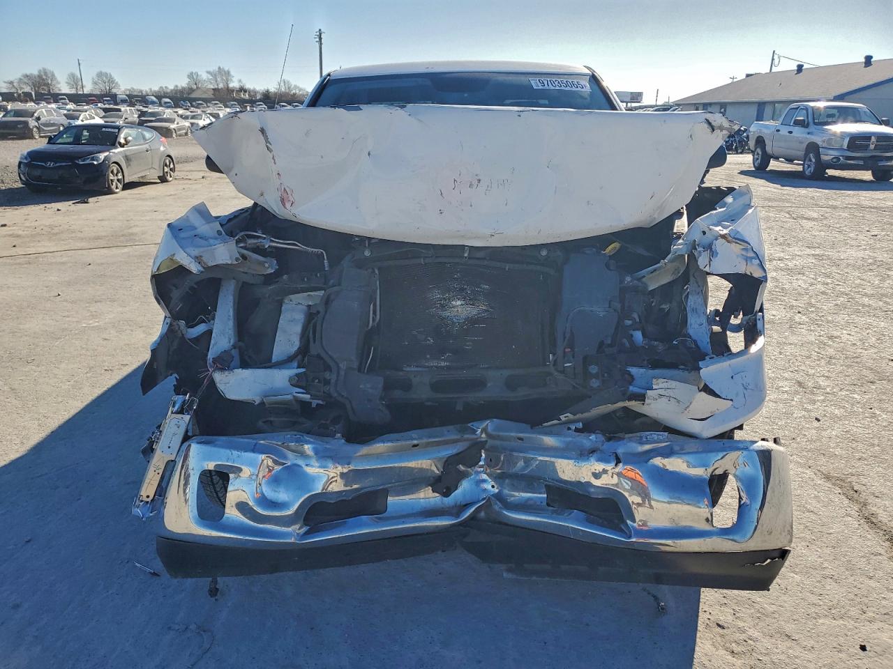 Ram 1500 Laramie Image 12