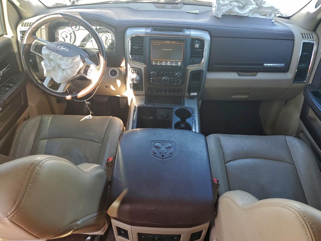 Ram 1500 Laramie Image 7