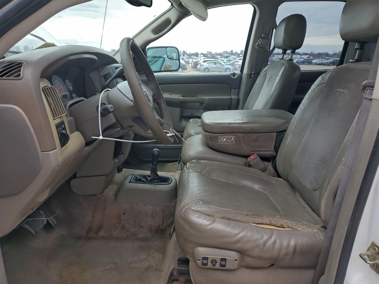 Dodge Ram 2500 St Image 5