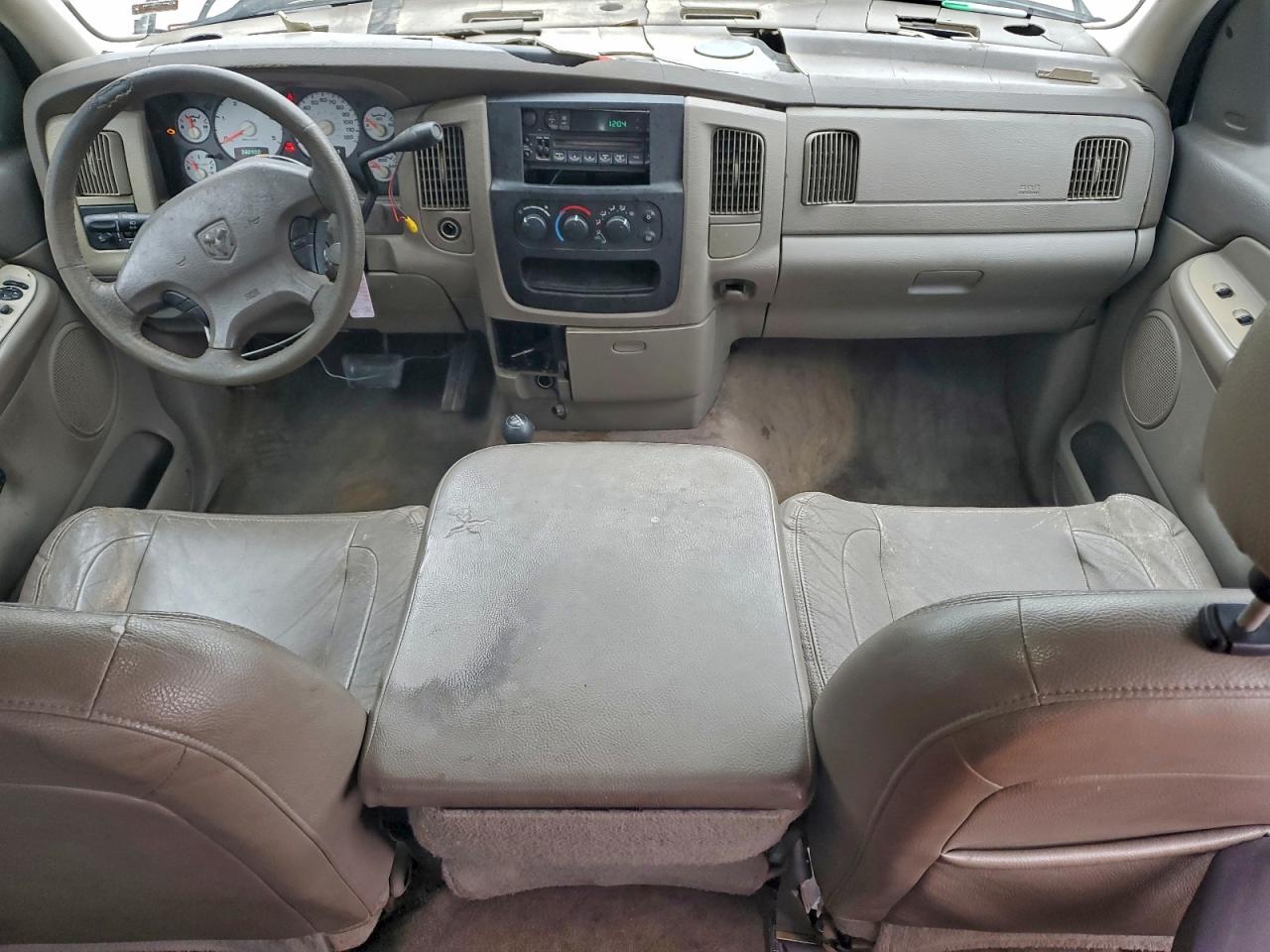 Dodge Ram 2500 St Image 7