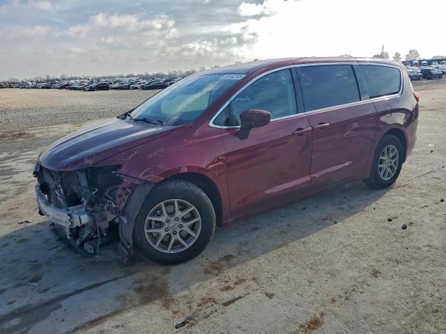  Salvage Chrysler Minivan