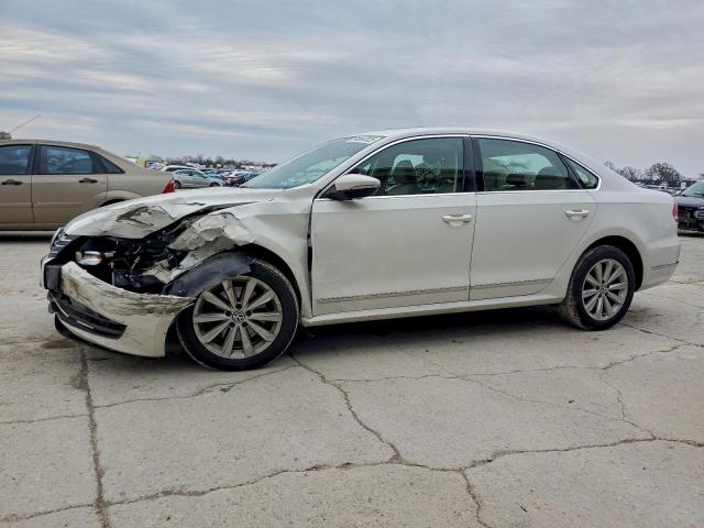  Salvage Volkswagen Passat