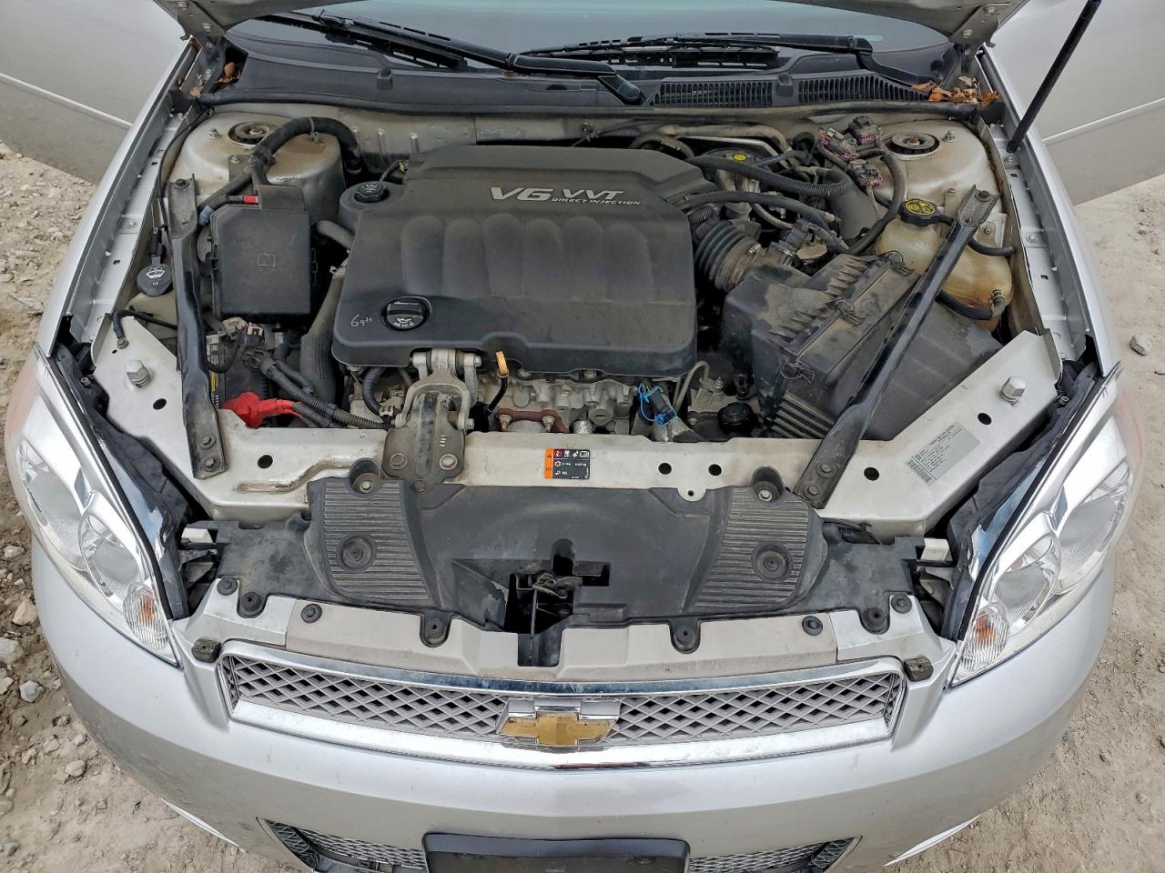 Chevrolet Impala Lt Image 12